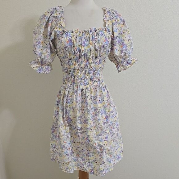 LEVI'S FLORAL Puff Sleeve Dress SIZE LARGE - Picture 1 of 8